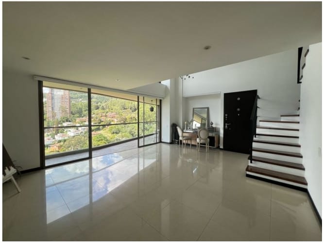 Apartamento en venta en El Poblado, Medellín · foto 4 de 22