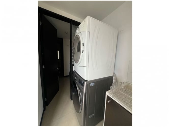 Apartamento en venta en El Poblado, Medellín · foto 12 de 22
