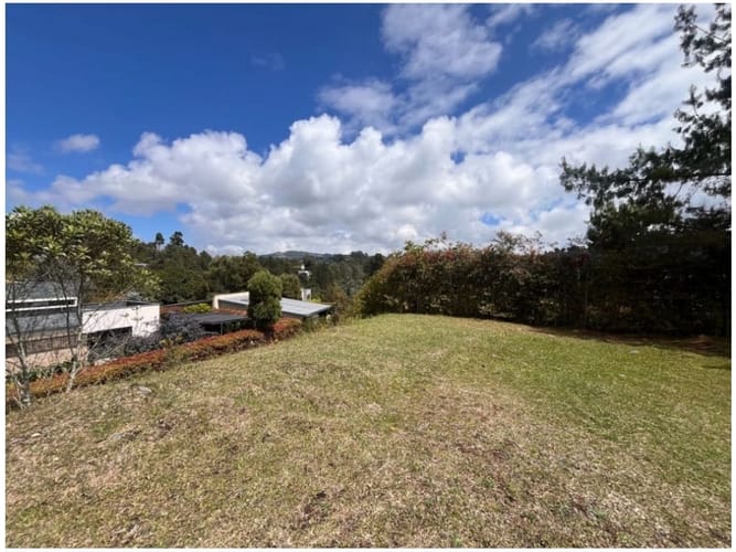 Lote en venta en Escobero, Envigado, 1220 m² · foto 6 de 6