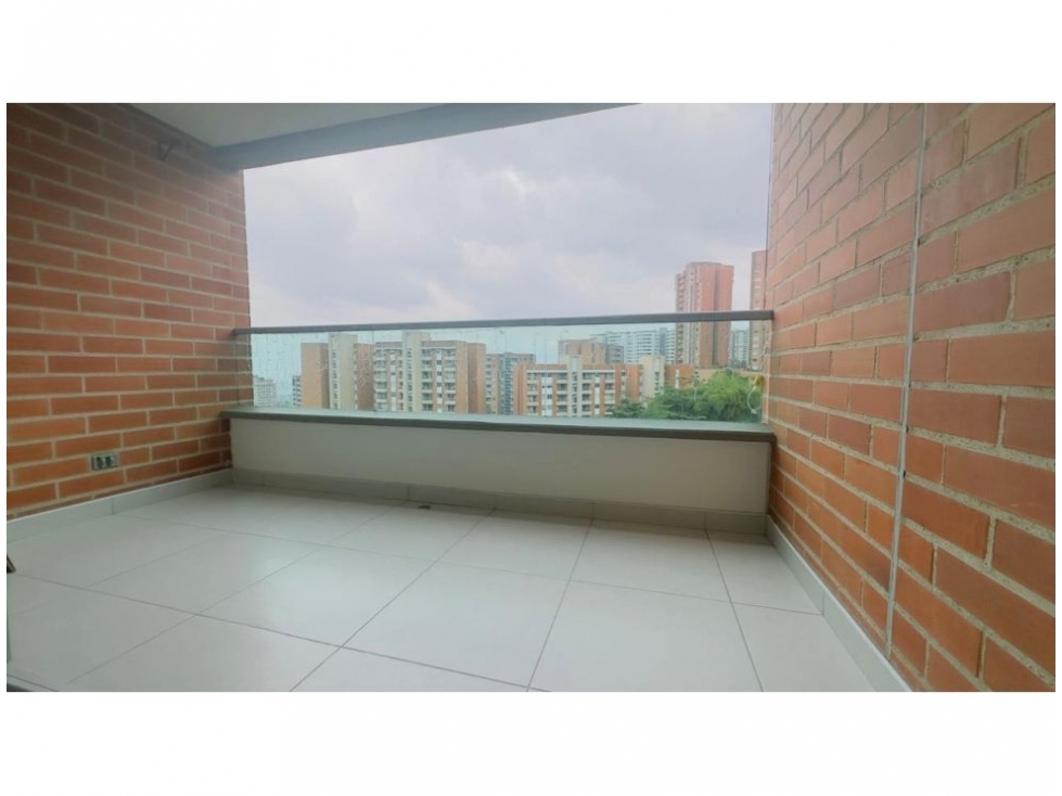 Apartamento en venta en Camino Verde, Envigado · foto 2 de 17