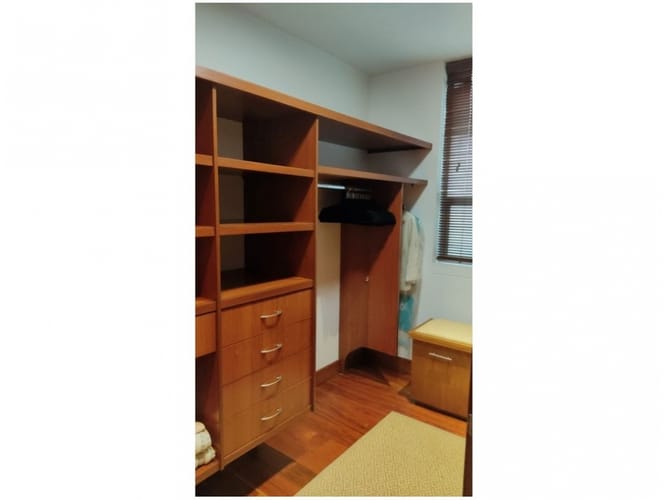 Casa de 2 alcobas en venta en El Poblado, Medellín, 600 m² · foto 10 de 16