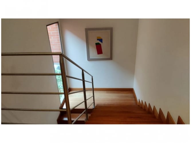 Casa de 2 alcobas en venta en El Poblado, Medellín, 600 m² · foto 11 de 16