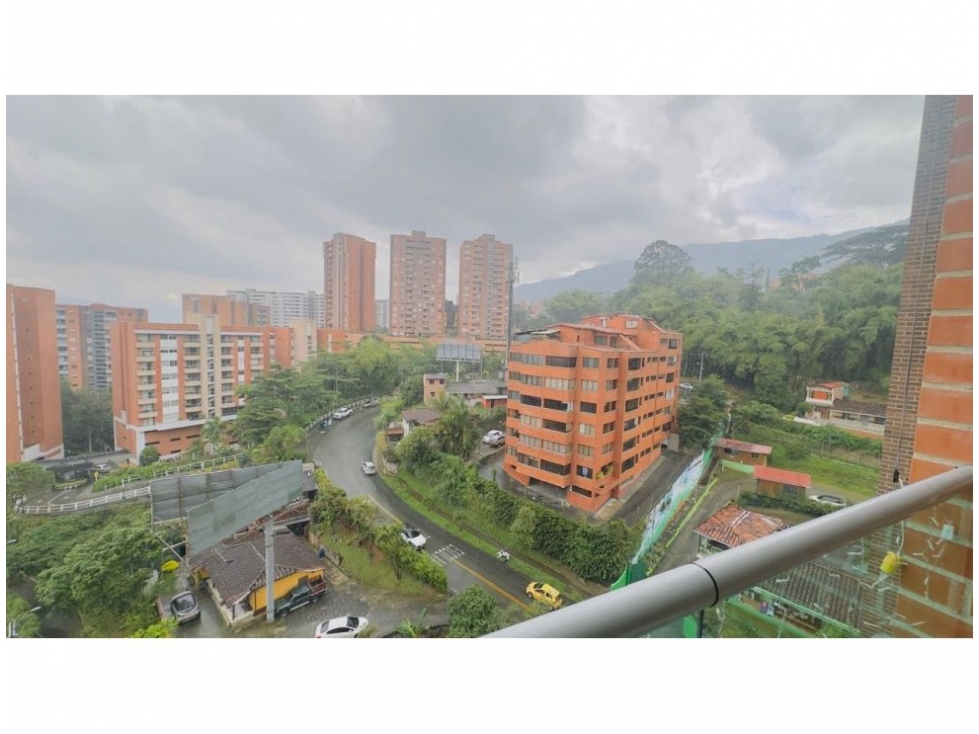 Apartamento en venta en Camino Verde, Envigado · foto 9 de 17