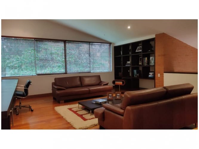 Casa de 2 alcobas en venta en El Poblado, Medellín, 600 m² · foto 12 de 16