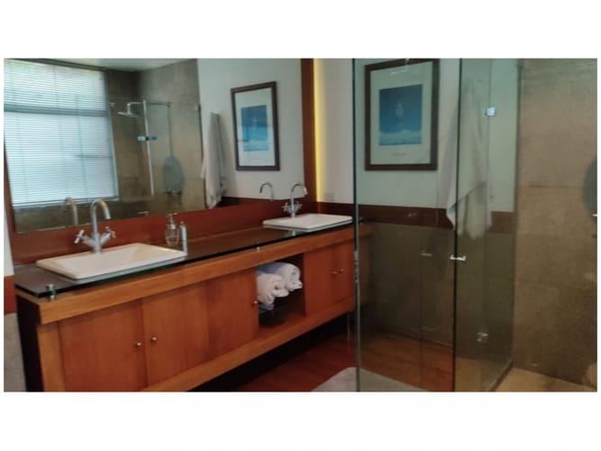 Casa de 2 alcobas en venta en El Poblado, Medellín, 600 m² · foto 14 de 16
