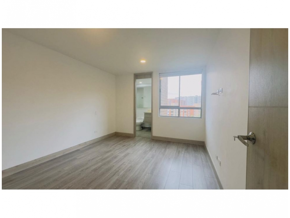Apartamento en venta en Camino Verde, Envigado · foto 14 de 17