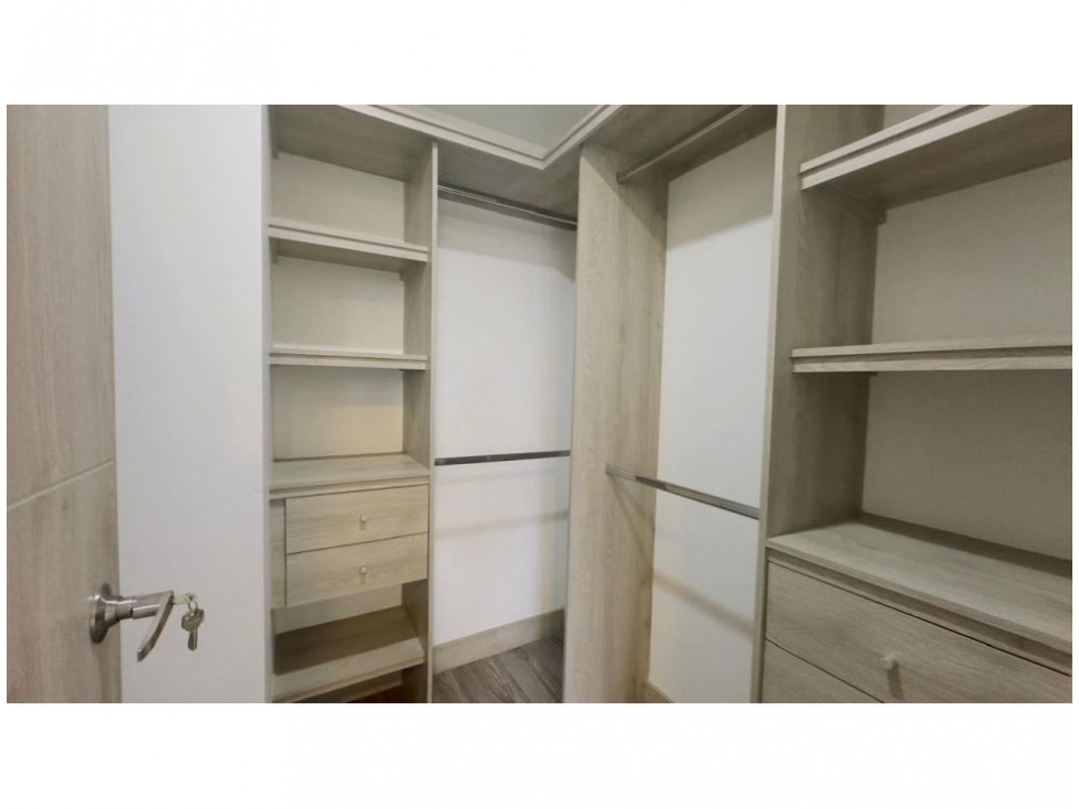 Apartamento en venta en Camino Verde, Envigado · foto 16 de 17