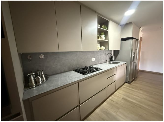 Apartamento en venta en El Poblado, Medellín · foto 9 de 20