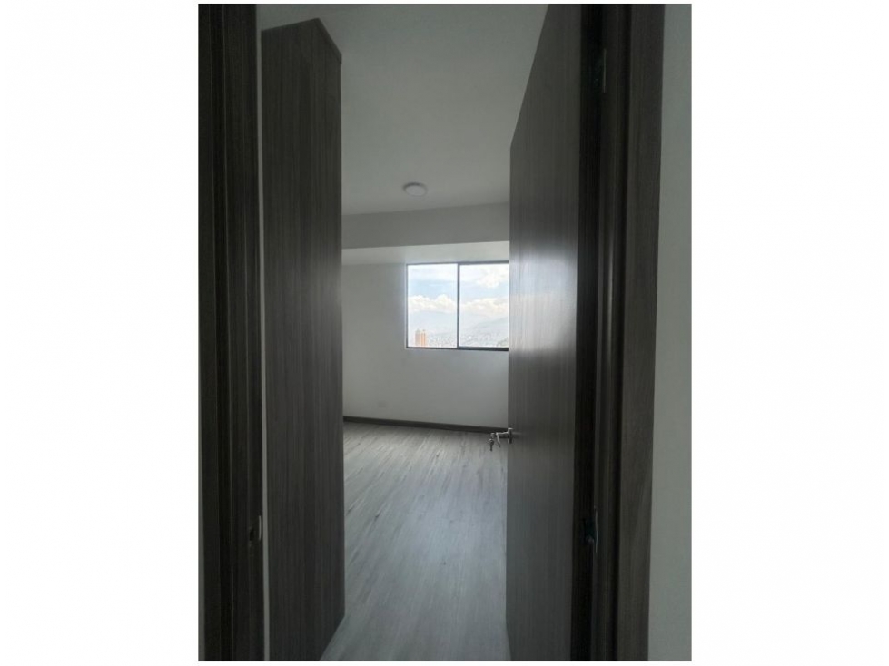 Apartamento en venta en El Poblado, Medellín · foto 11 de 16