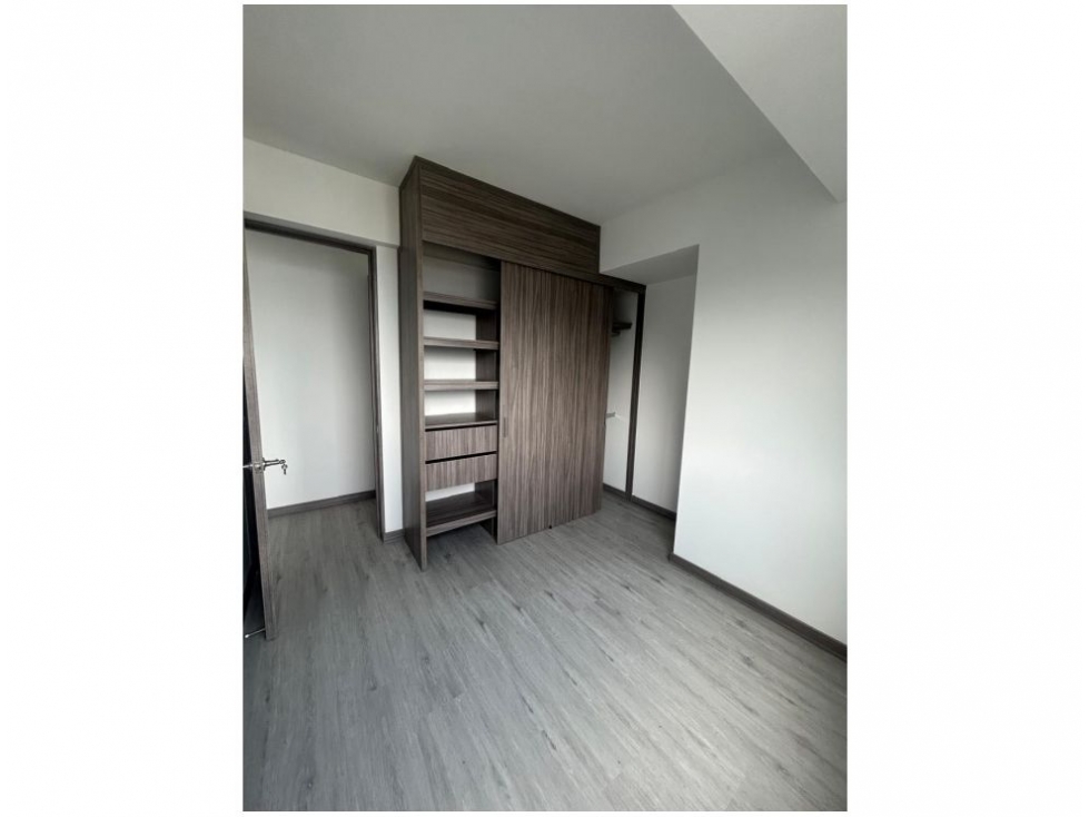 Apartamento en venta en El Poblado, Medellín · foto 12 de 16