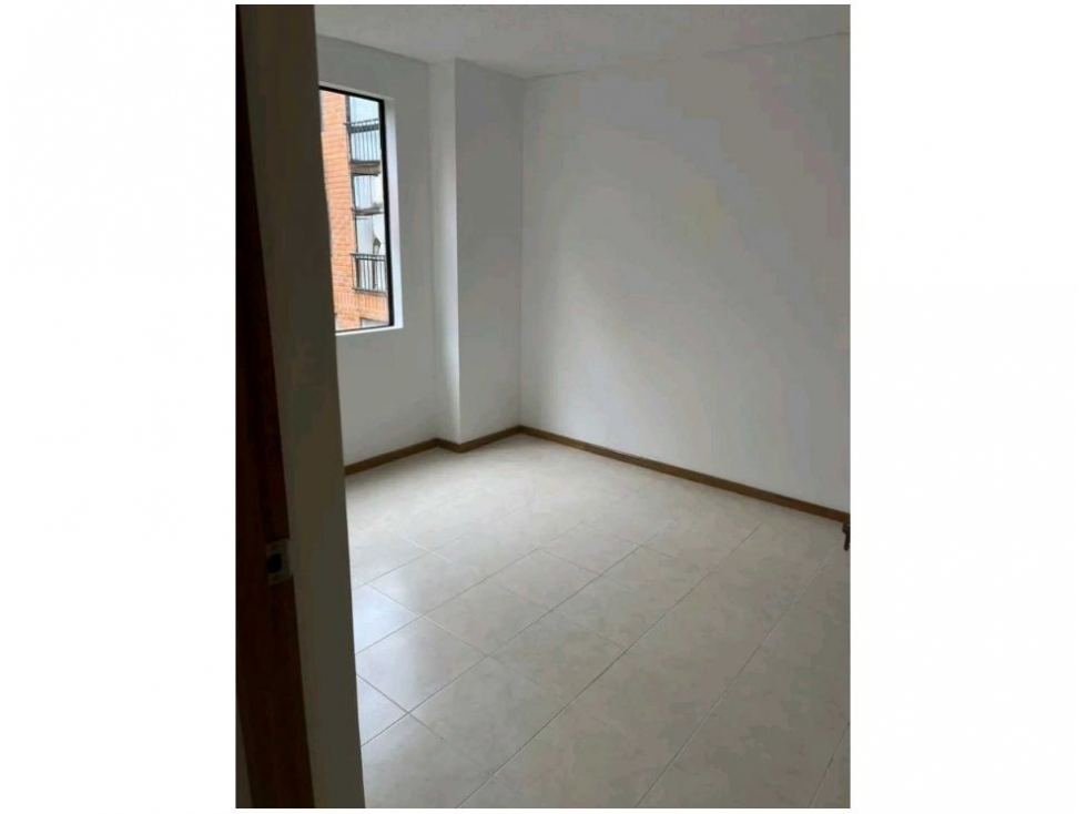 Apartamento en venta en El Esmeraldal, Envigado · foto 7 de 15