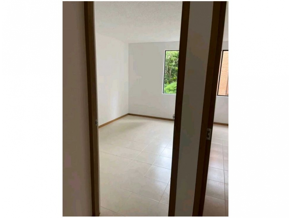 Apartamento en venta en El Esmeraldal, Envigado · foto 10 de 15