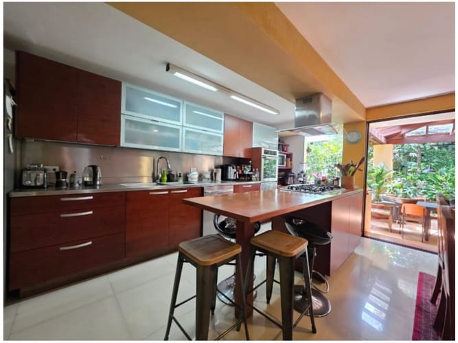 Casa de 3 alcobas en venta en La Florida, Medellín, 220 m² · foto 17 de 24