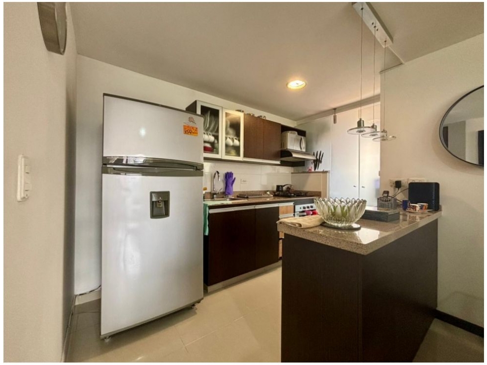 Apartamento en venta en El Poblado, Medellín · foto 3 de 19