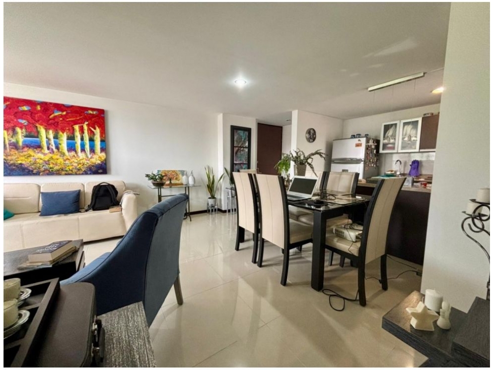 Apartamento en venta en El Poblado, Medellín · foto 6 de 19