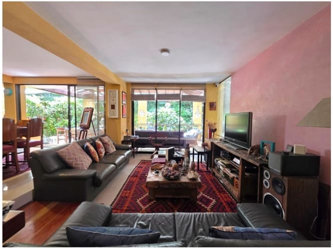 Casa de 3 alcobas en venta en La Florida, Medellín, 220 m² · foto 23 de 24