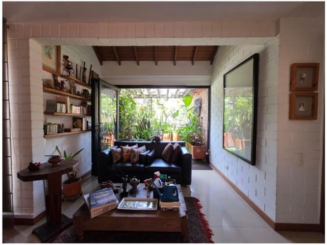 Casa de 3 alcobas en venta en La Florida, Medellín, 220 m² · foto 24 de 24