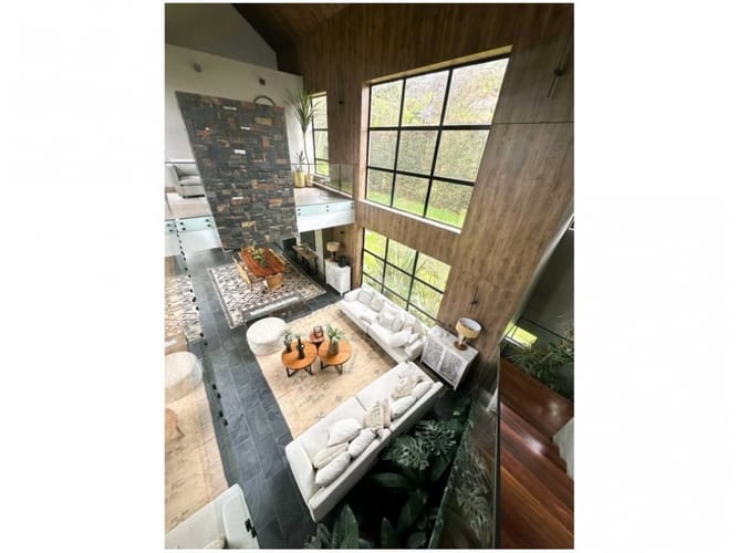 Casa de 4 alcobas en venta en Vía Las Palmas, Envigado, 521 m² · foto 4 de 20