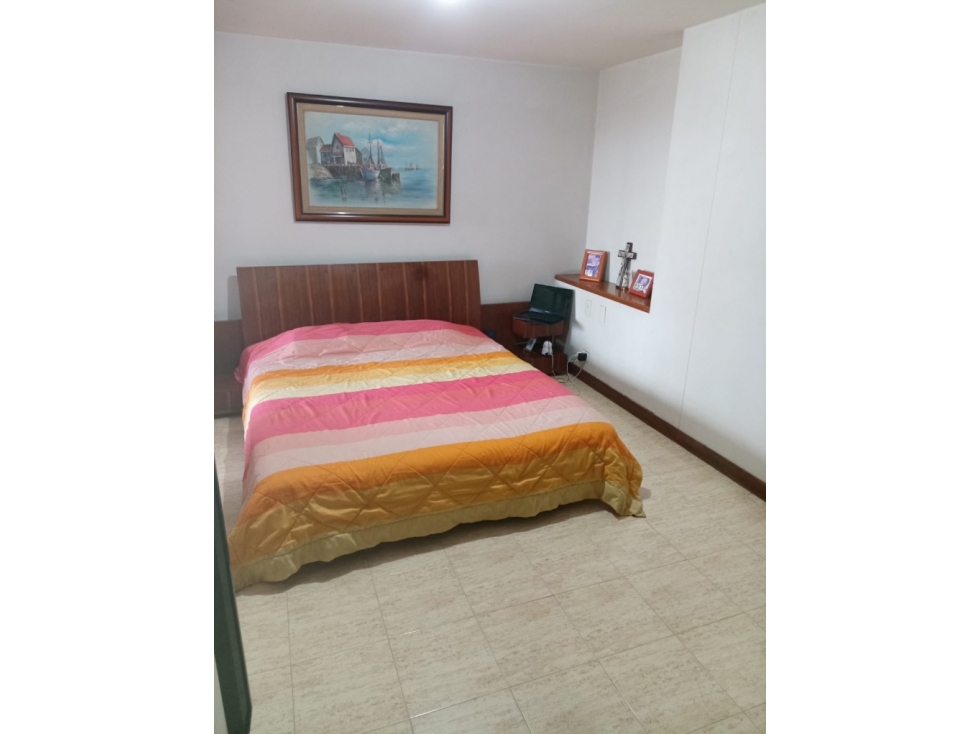 Apartamento en venta en Laureles, Medellín · foto 8 de 24