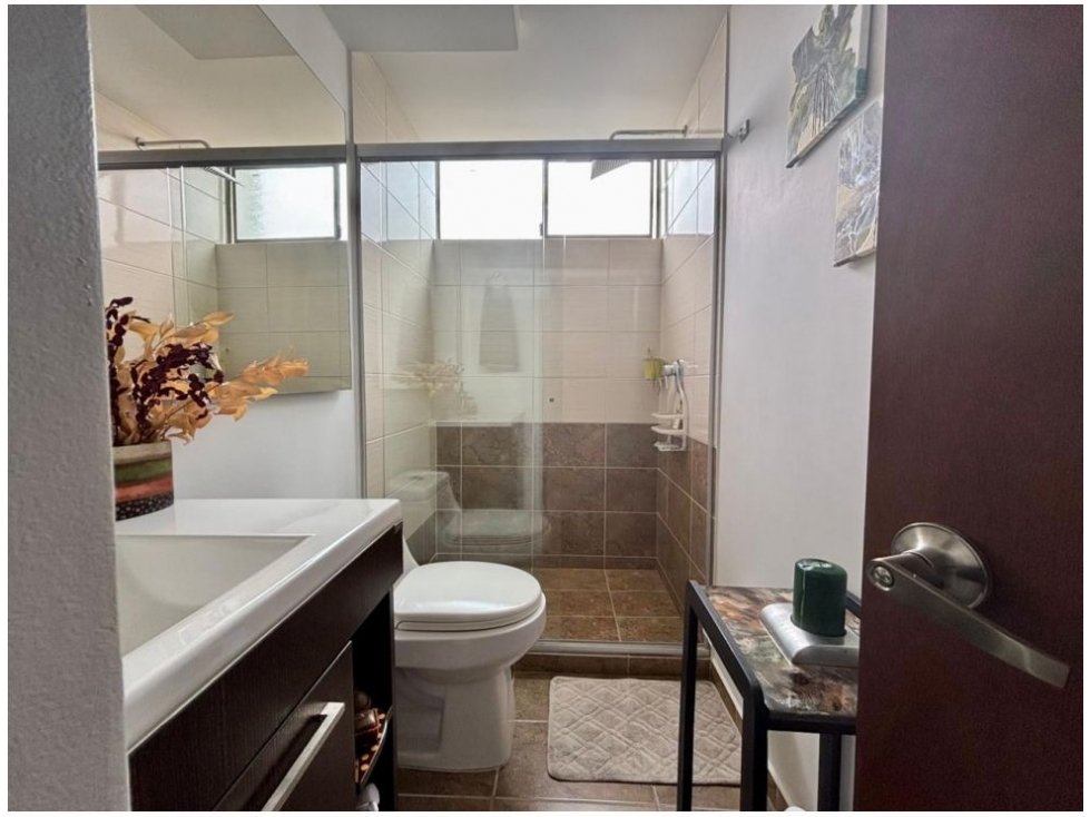 Apartamento en venta en El Poblado, Medellín · foto 16 de 19