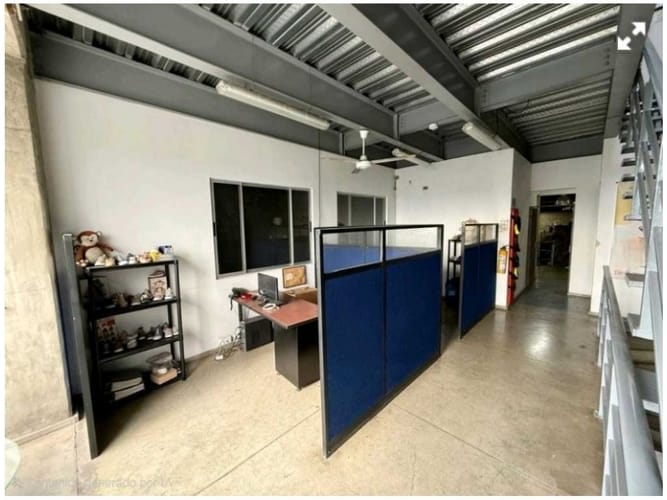 Bodega en venta en Urbanización Villa Paula, Itagüí, 542 m² · foto 3 de 8