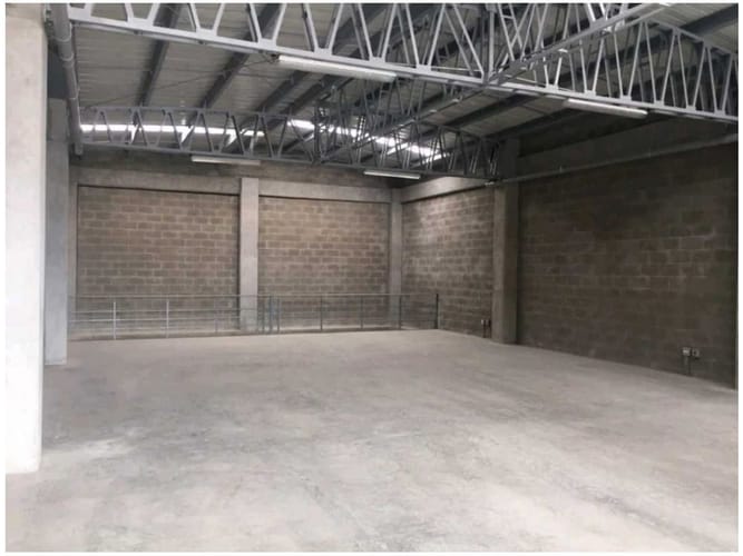 Bodega en venta en Urbanización Villa Paula, Itagüí, 542 m² · foto 7 de 8
