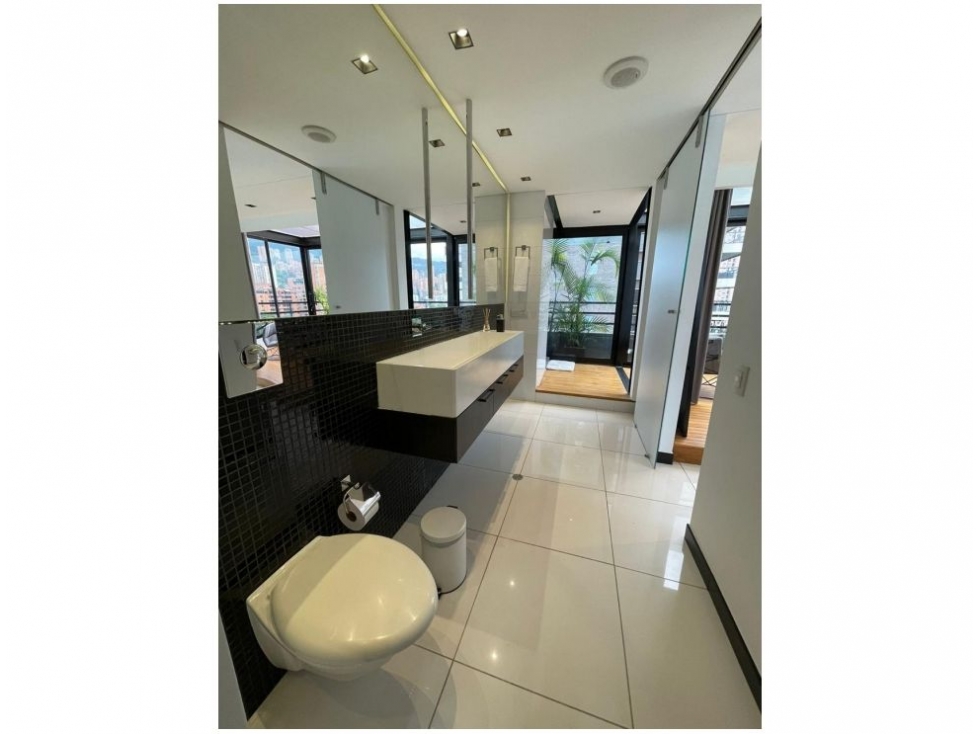 Apartamento en venta en El Poblado, Medellín · foto 15 de 24