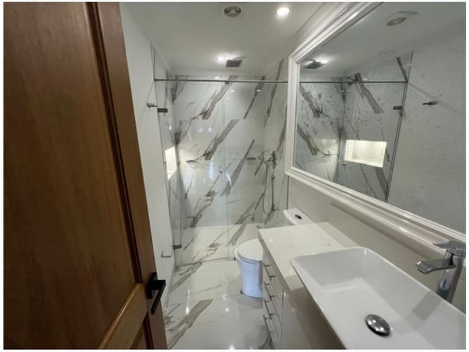 Apartamento de 3 alcobas en venta en Los Naranjos, Medellín, 341 m² · foto 23 de 24