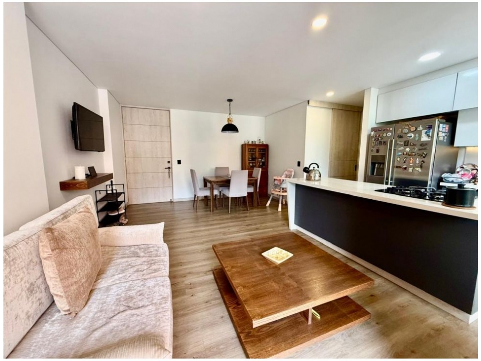Apartamento en venta en Cumbres, Envigado · foto 3 de 12