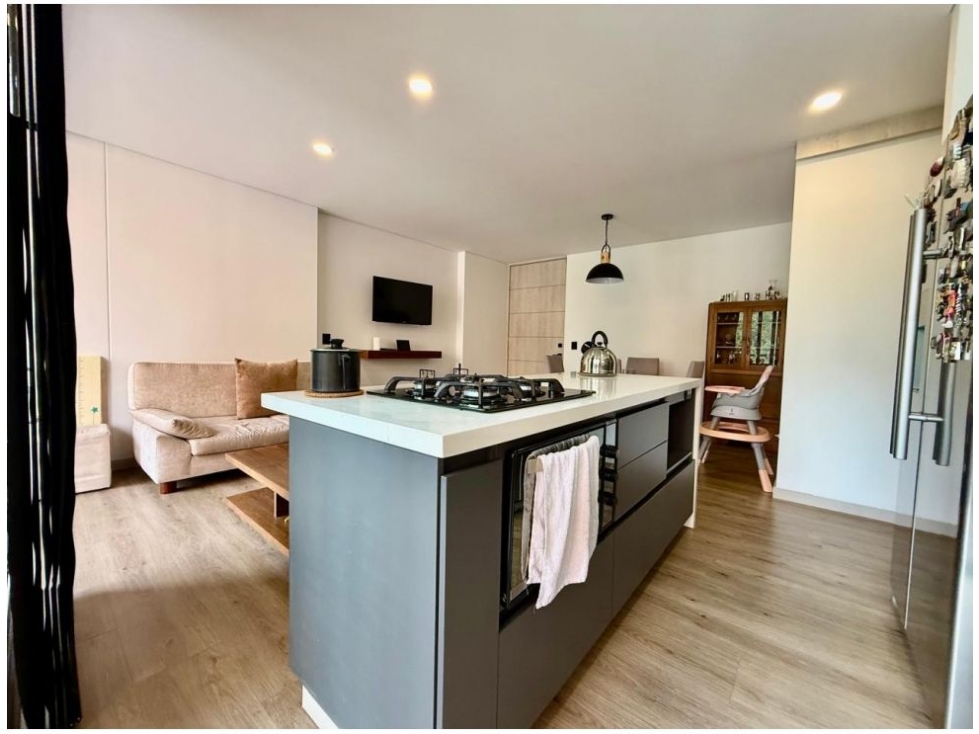 Apartamento en venta en Cumbres, Envigado · foto 4 de 12
