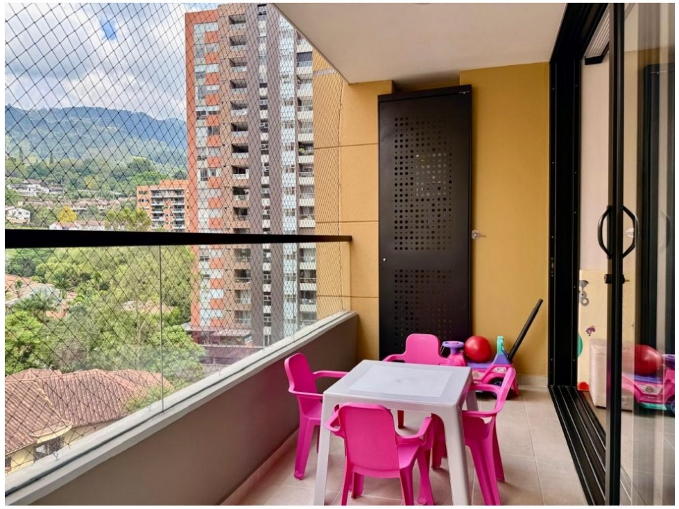 Apartamento en venta en Cumbres, Envigado · foto 5 de 12