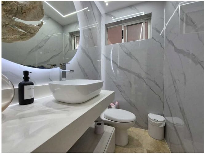 Casa de 3 alcobas en venta en Los Naranjos, Medellín, 361 m² · foto 11 de 24