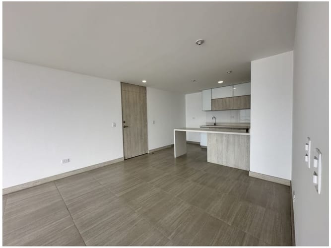 Apartamento de 2 alcobas en venta en La Cuenca, Sabaneta, 85 m² · foto 4 de 20