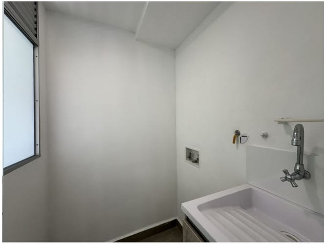Apartamento de 2 alcobas en venta en La Cuenca, Sabaneta, 85 m² · foto 12 de 20