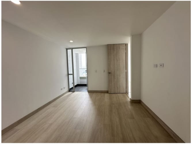 Apartamento de 2 alcobas en venta en La Cuenca, Sabaneta, 85 m² · foto 13 de 20
