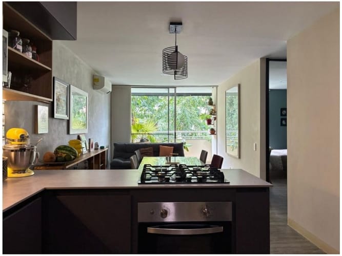 Apartamento de 2 alcobas en venta en Alejandria, Medellín, 90 m² · foto 2 de 21