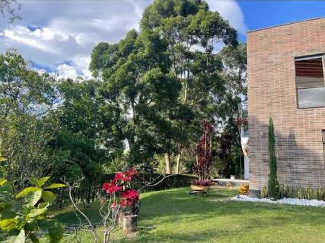 Casa de 5 alcobas en venta en Escobero, Envigado, 429 m² · foto 16 de 24