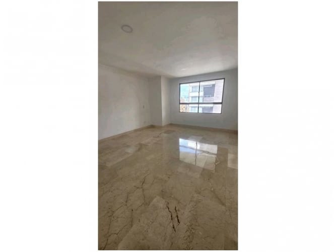 Apartamento de 3 alcobas en venta en Laureles, Medellín, 164 m² · foto 3 de 20