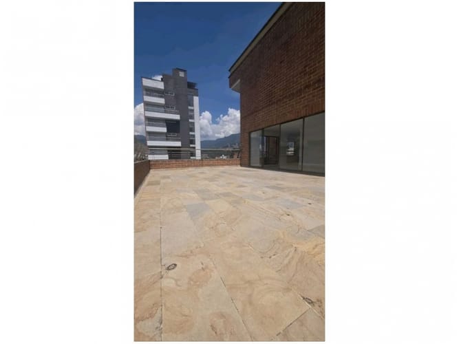 Apartamento de 3 alcobas en venta en Laureles, Medellín, 164 m² · foto 7 de 20