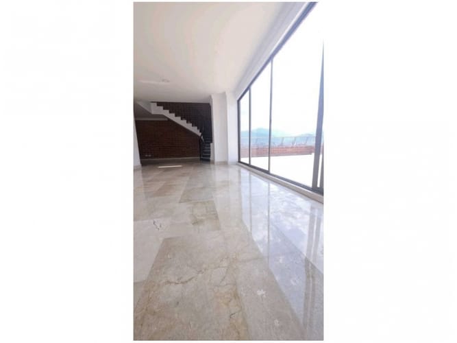 Apartamento de 3 alcobas en venta en Laureles, Medellín, 164 m² · foto 8 de 20