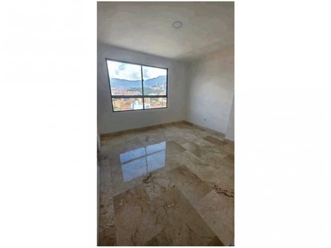 Apartamento de 3 alcobas en venta en Laureles, Medellín, 164 m² · foto 9 de 20