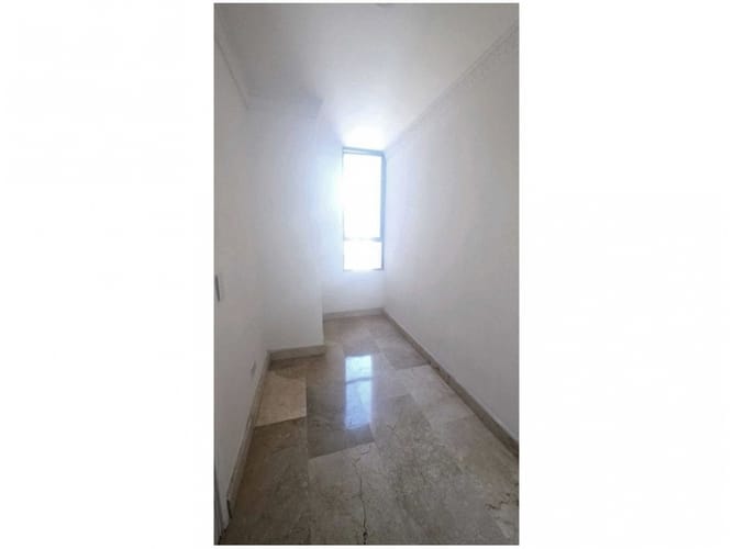 Apartamento de 3 alcobas en venta en Laureles, Medellín, 164 m² · foto 10 de 20