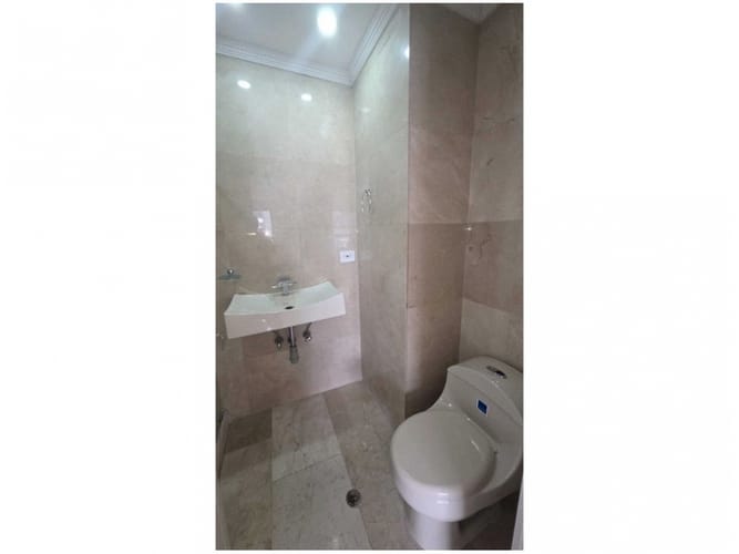 Apartamento de 3 alcobas en venta en Laureles, Medellín, 164 m² · foto 14 de 20