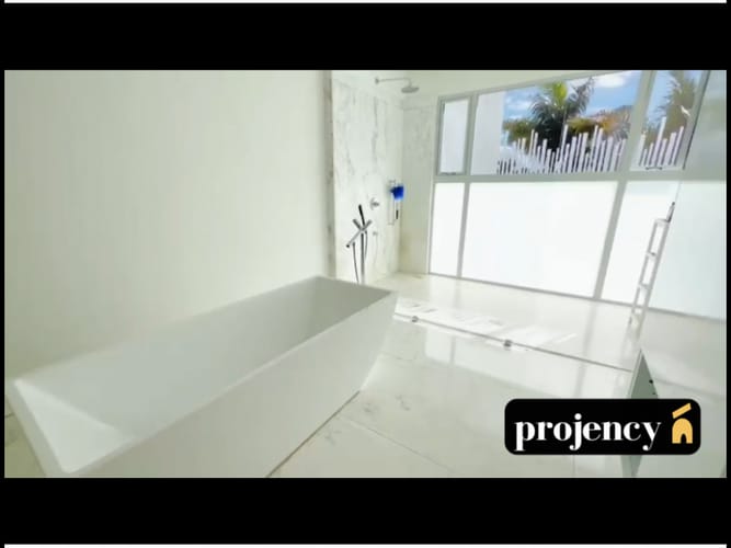 Casa de 9 alcobas en venta en Llano Grande, Rionegro · foto 14 de 22