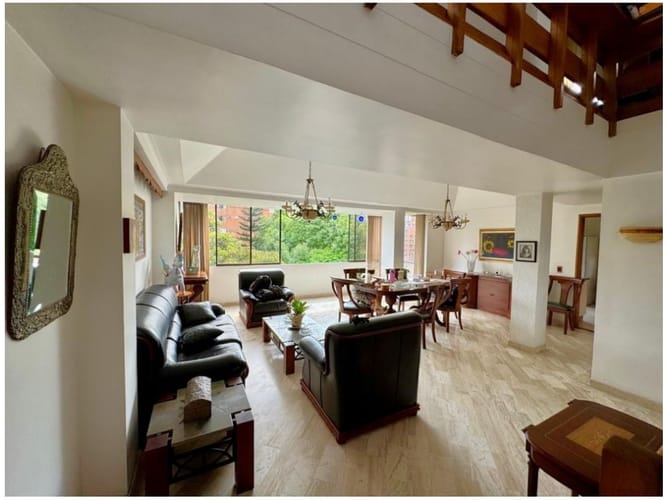 Apartamento de 3 alcobas en venta en Urbanizacion Villa Linda, Medellín, 175 m² · foto 14 de 18