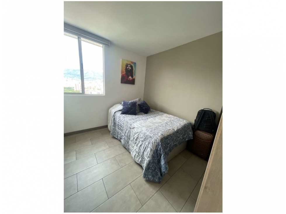 Apartamento en venta en Los Colores, Medellín · foto 9 de 16