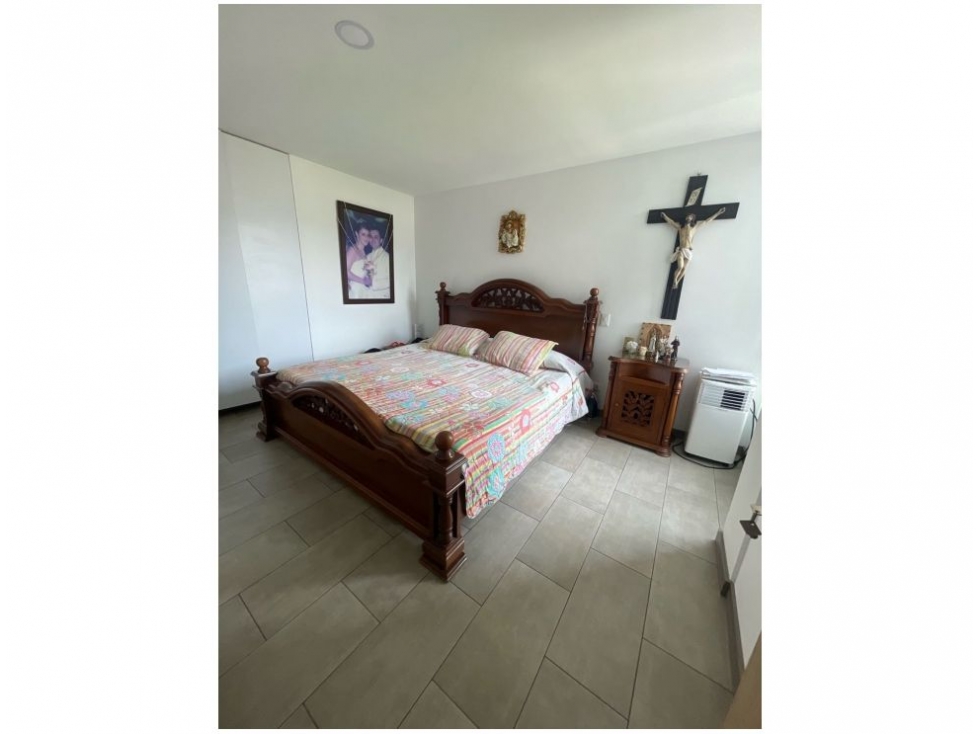 Apartamento en venta en Los Colores, Medellín · foto 13 de 16