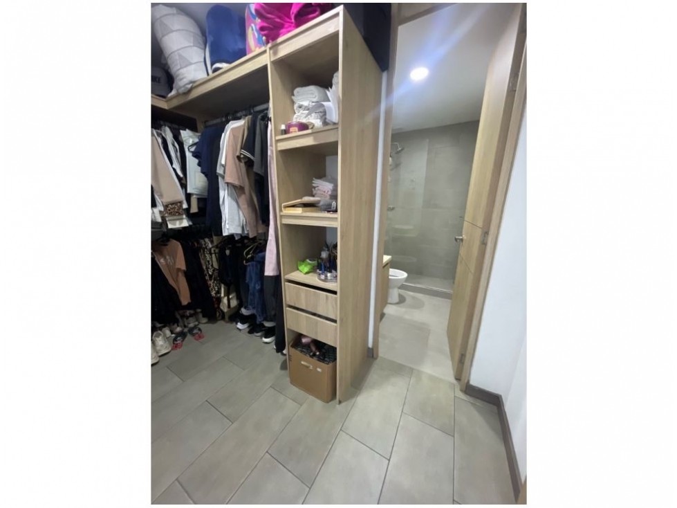 Apartamento en venta en Los Colores, Medellín · foto 14 de 16
