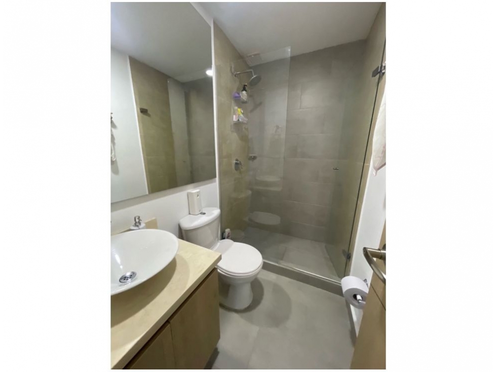 Apartamento en venta en Los Colores, Medellín · foto 15 de 16