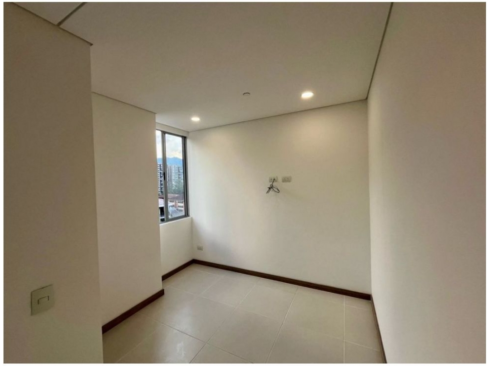 Apartamento en venta en Loma Del Esmeraldal, Envigado · foto 10 de 12